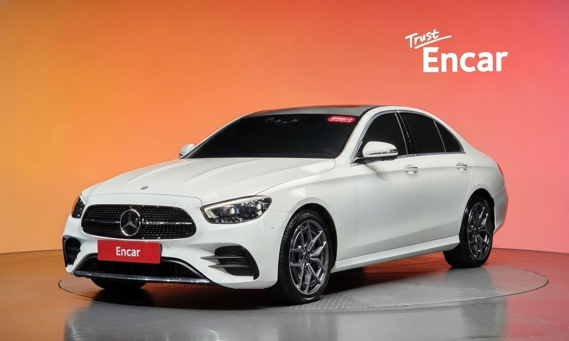 Mercedes-Benz E-Class 2023