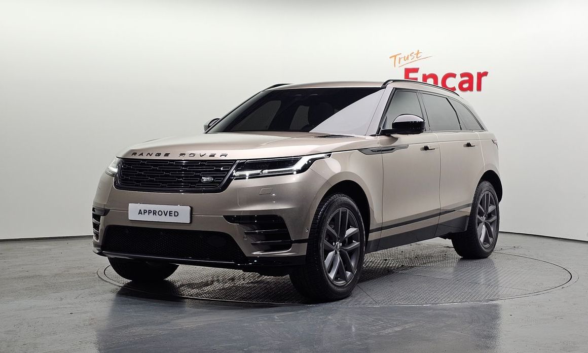 Land Rover Range Rover Velar 2026