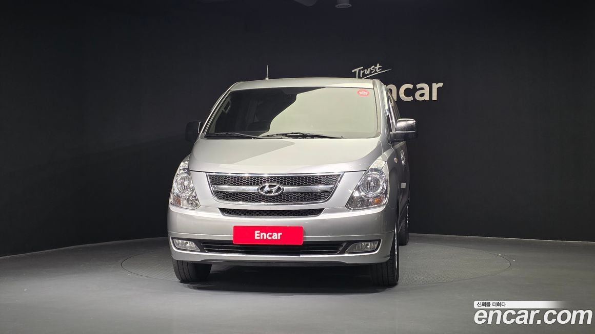 Hyundai Starex 2012