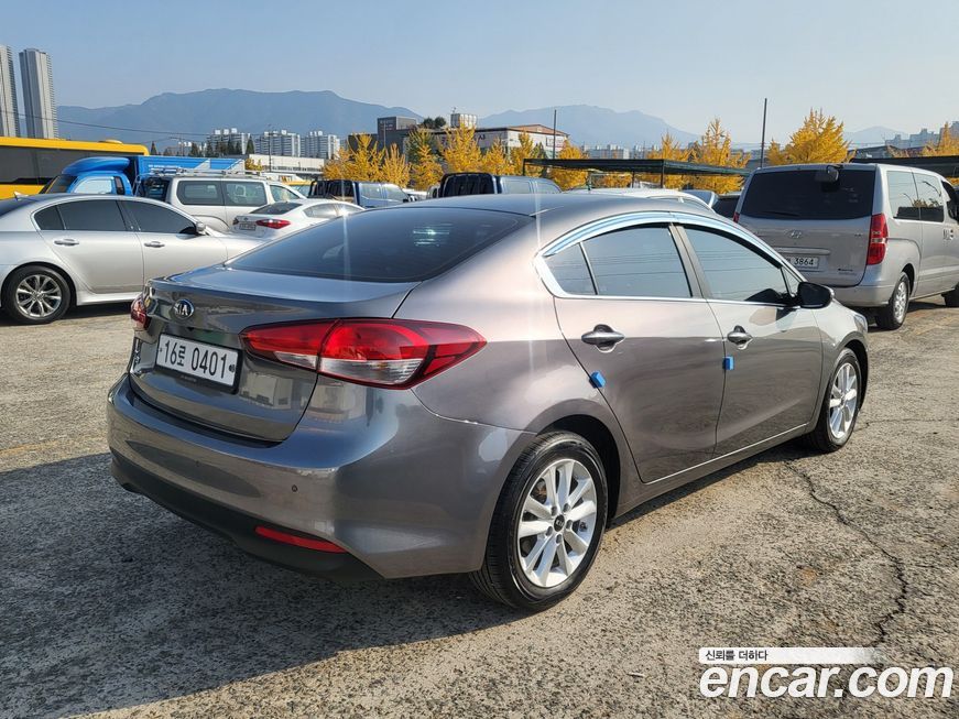 Kia K3 2016