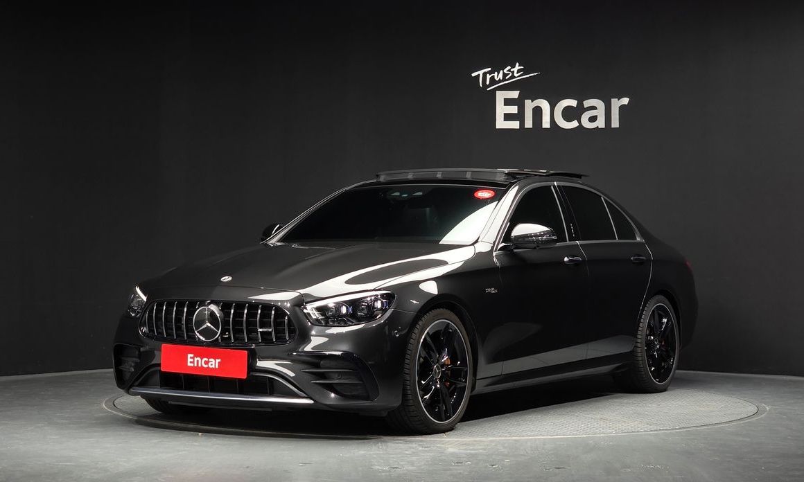 Mercedes-Benz E-Class 2021