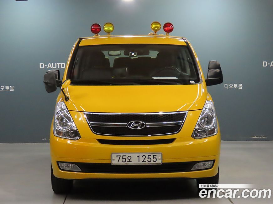Hyundai Starex 2015