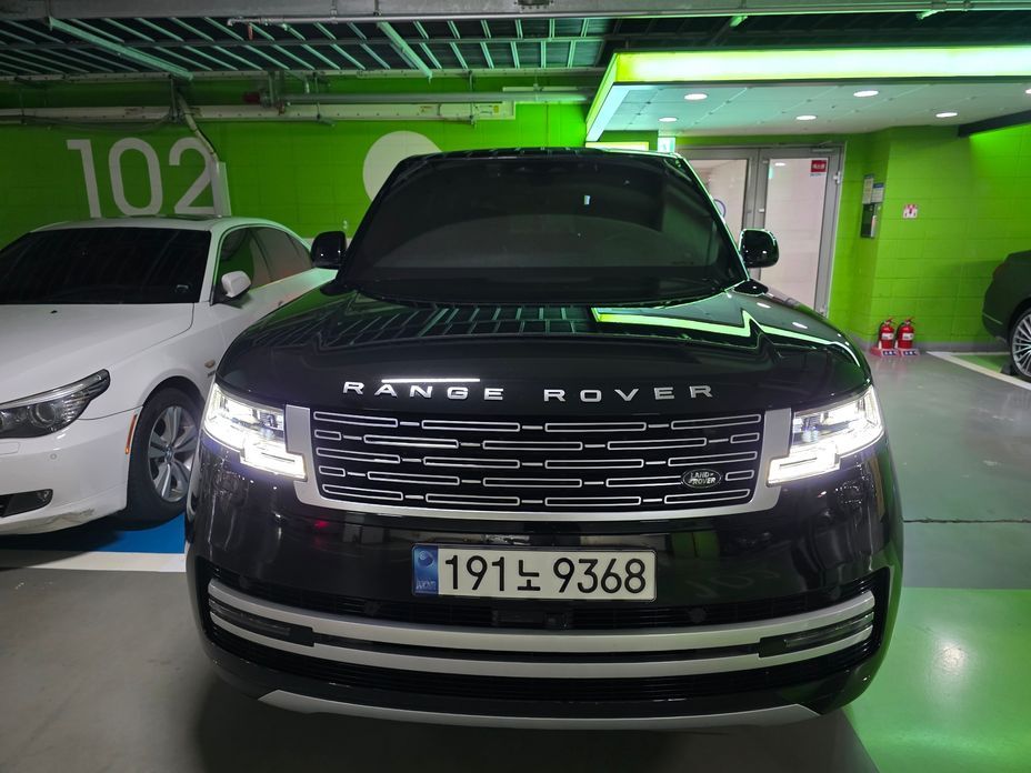 Land Rover Range Rover 2023
