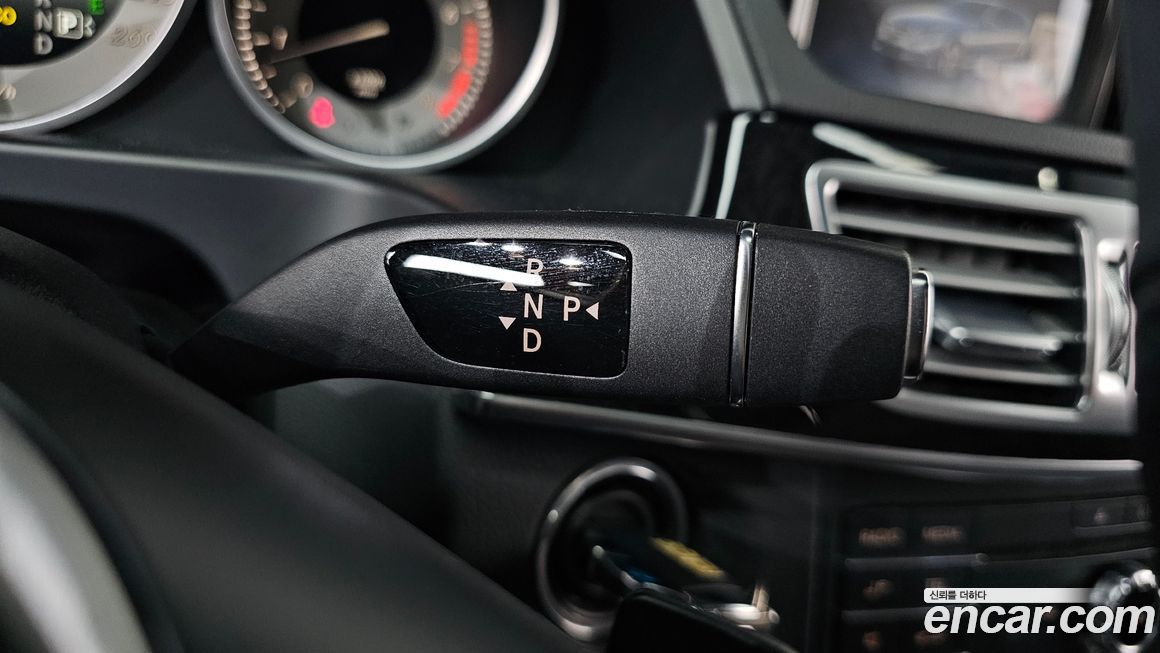 Mercedes-Benz E-Class 2016