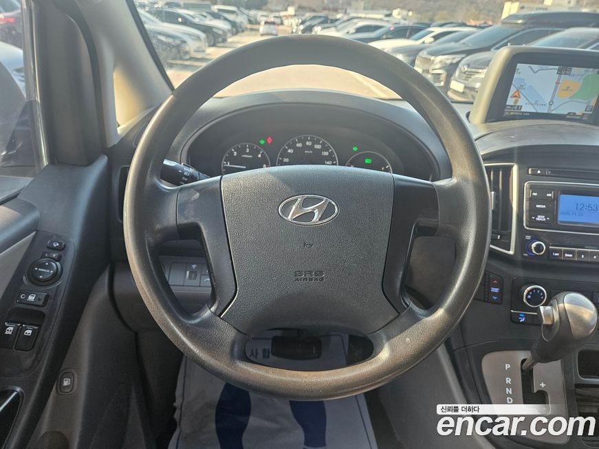 Hyundai Starex 2021