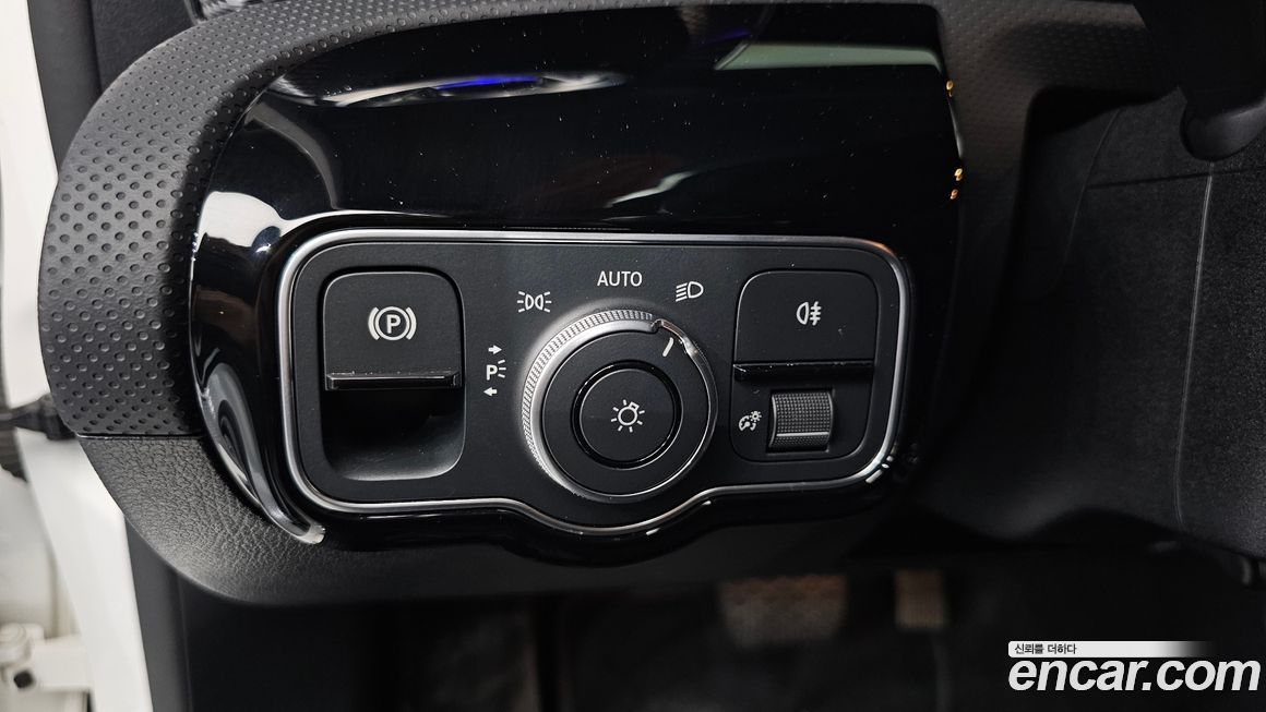 Mercedes-Benz A-Class 2022