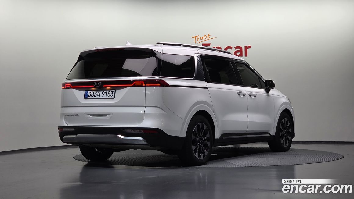 Kia Canival 2021