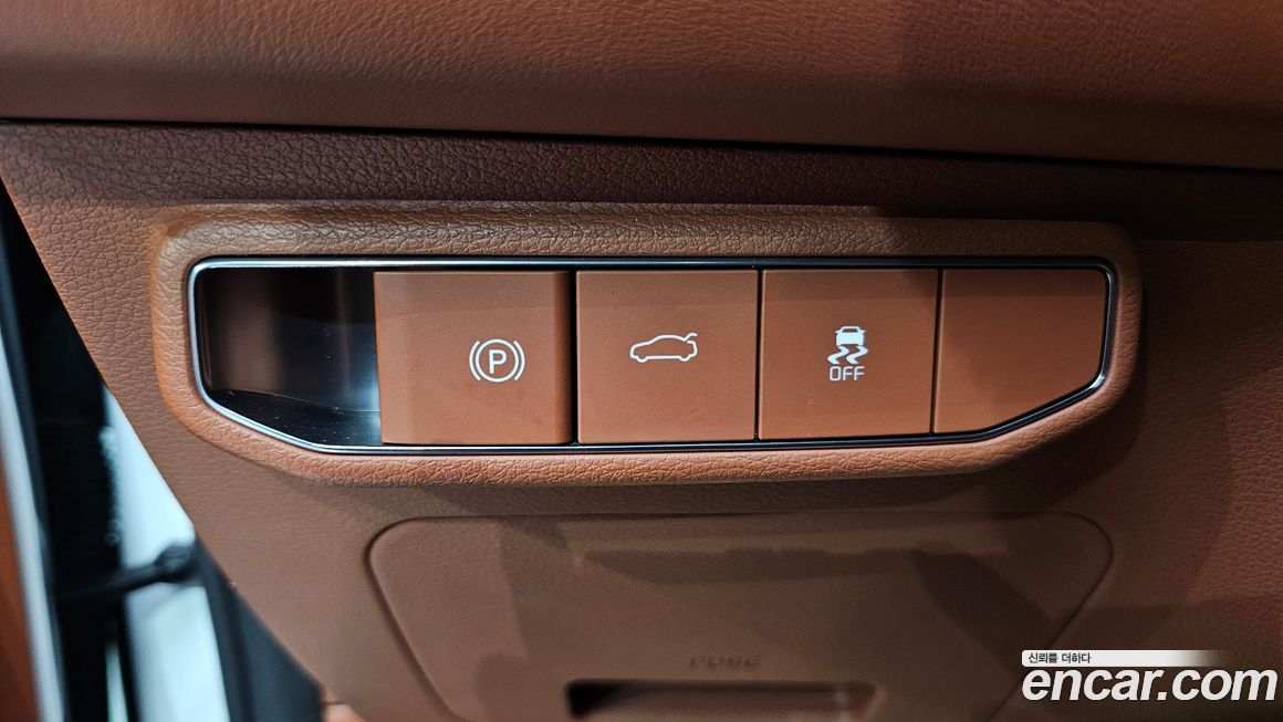 Kia K8 2025