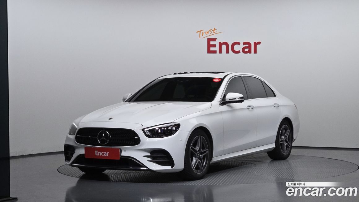 Mercedes-Benz E-Class 2023