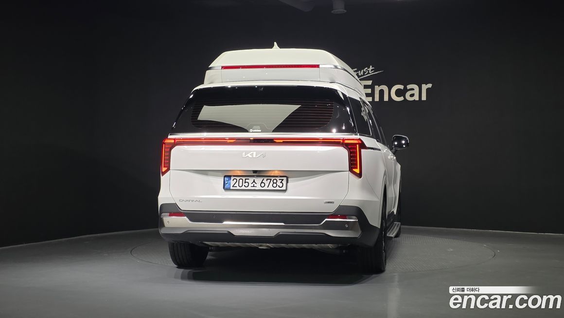 Kia Canival 2024