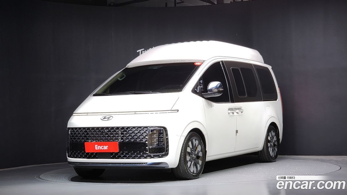 Hyundai Staria 2022