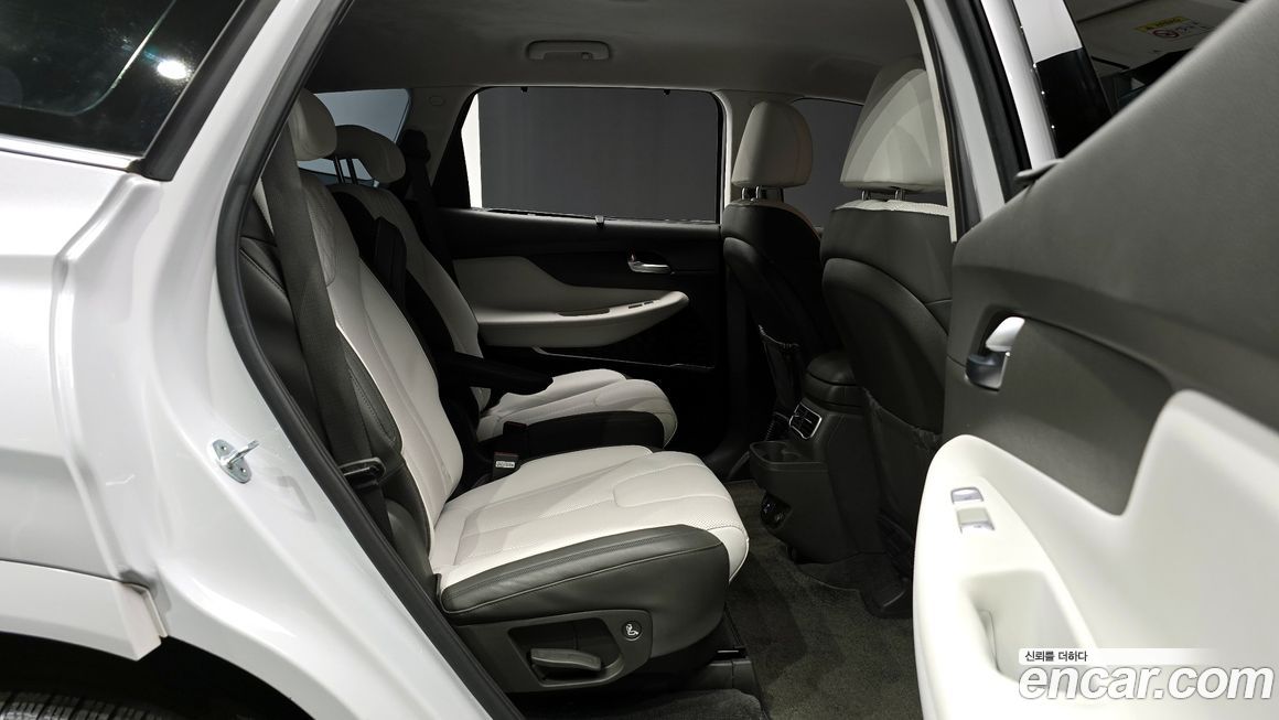 Hyundai Santafe 2022