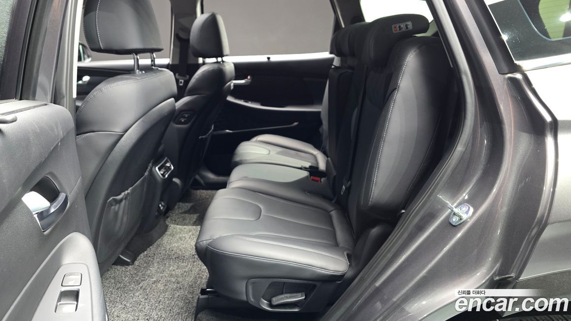 Hyundai Santafe 2023