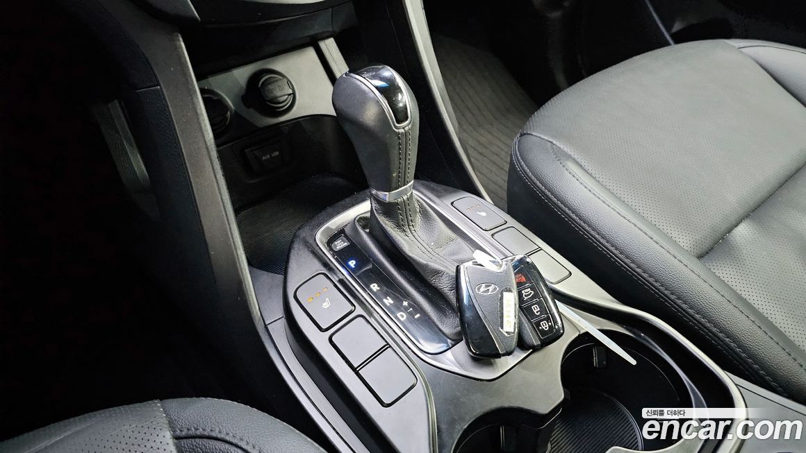 Hyundai Santafe 2015