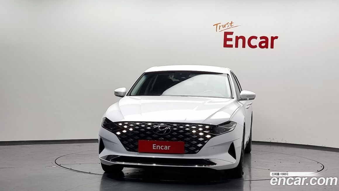 Hyundai Grandeur 2020