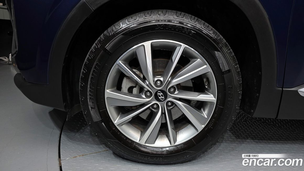 Hyundai Santafe 2020