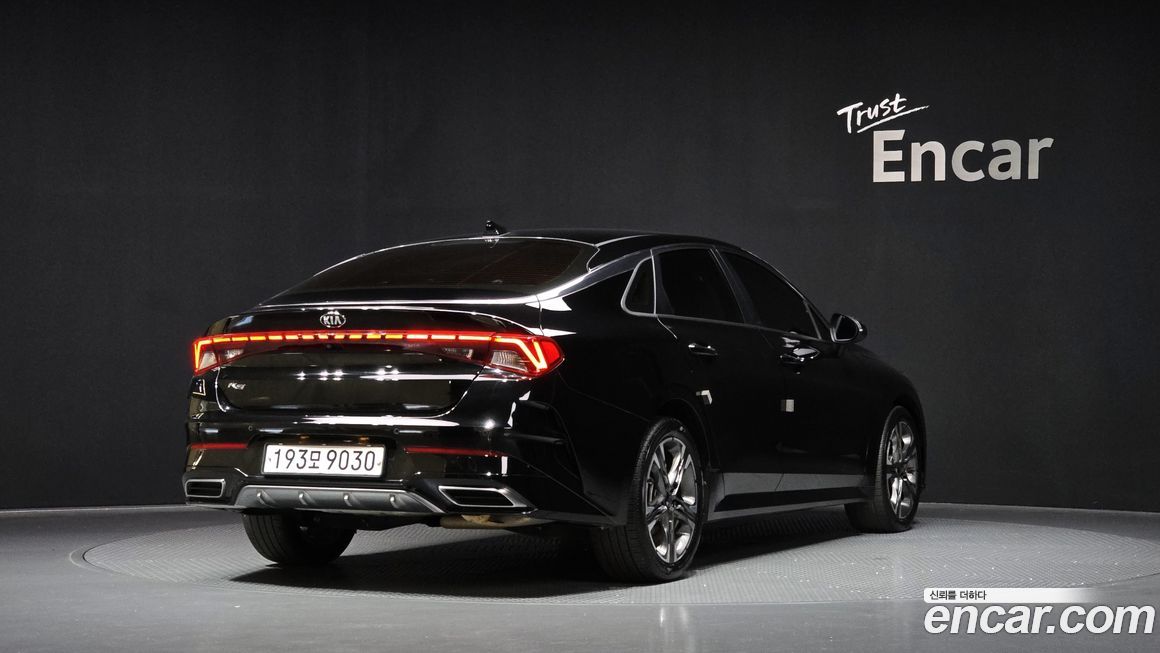Kia K5 2021