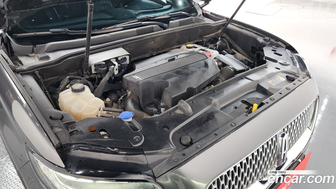 Lincoln Nautilus 2019