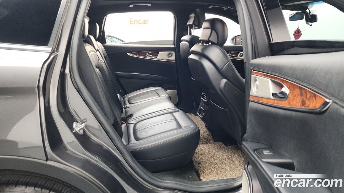 Lincoln Nautilus 2019