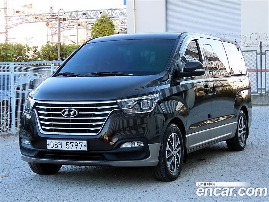 Hyundai Starex 2019