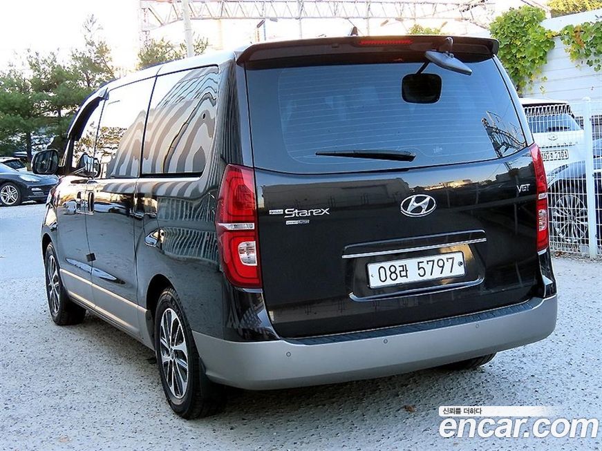 Hyundai Starex 2019