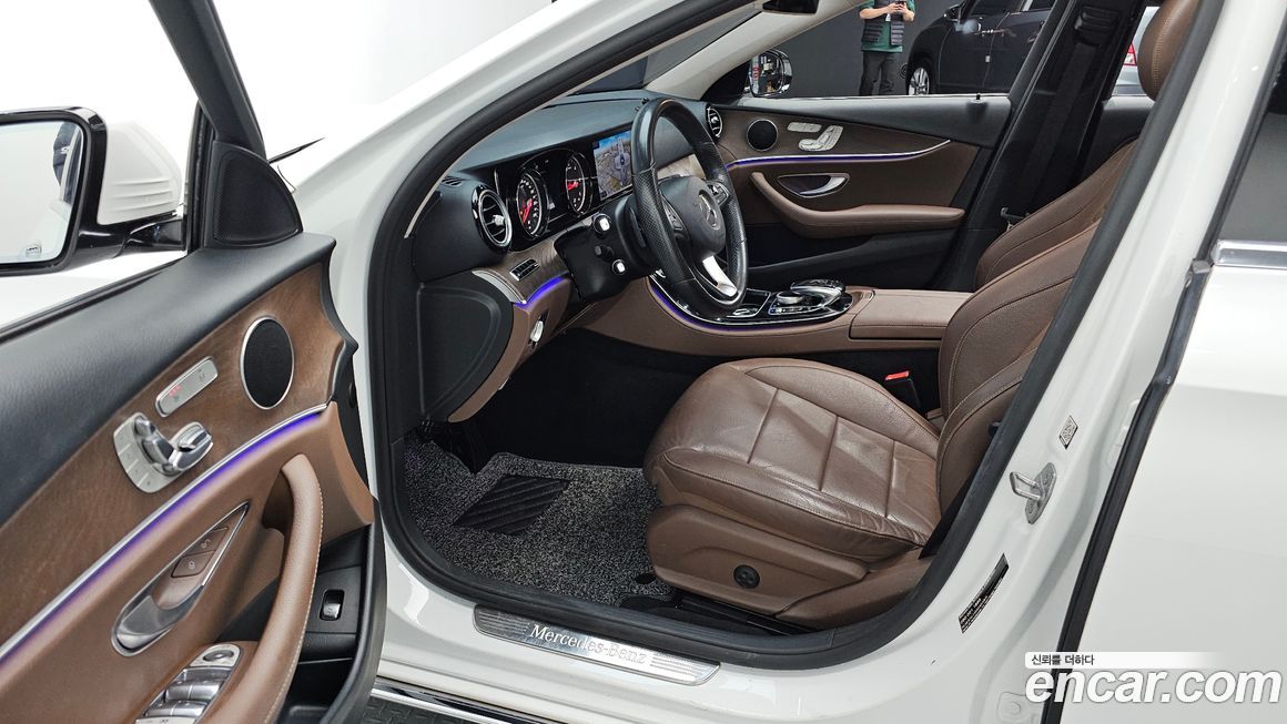 Mercedes-Benz E-Class 2017