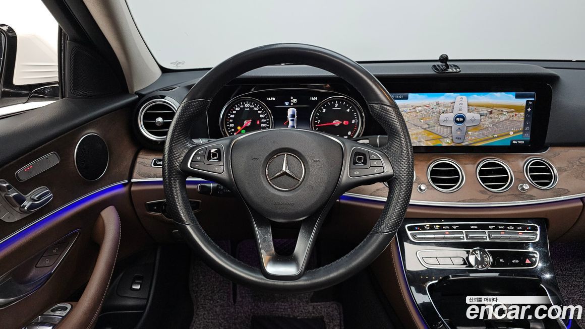 Mercedes-Benz E-Class 2017