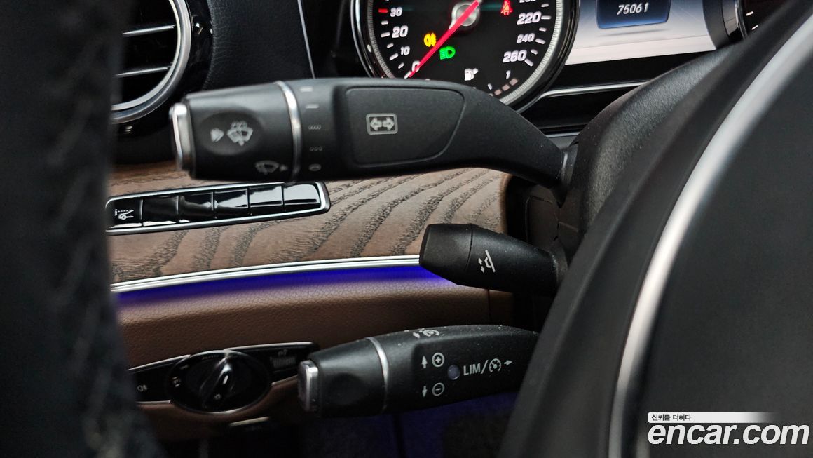 Mercedes-Benz E-Class 2017