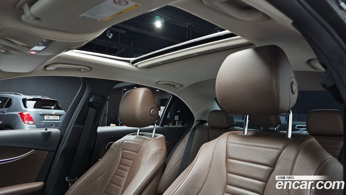 Mercedes-Benz E-Class 2017