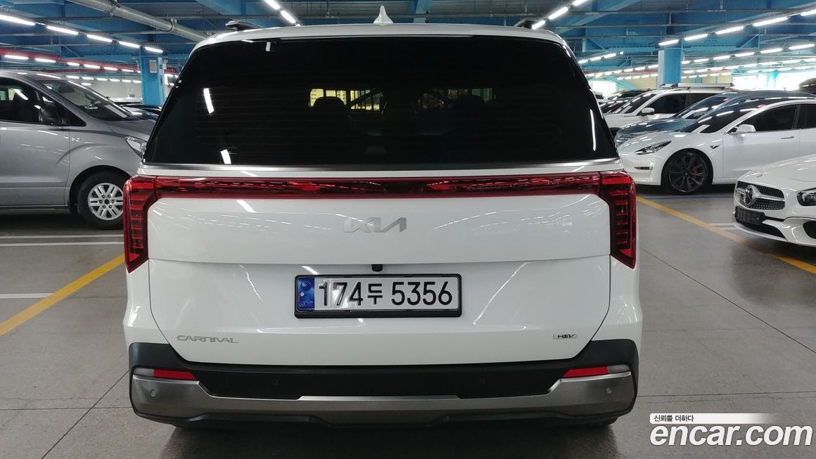 Kia Canival 2025