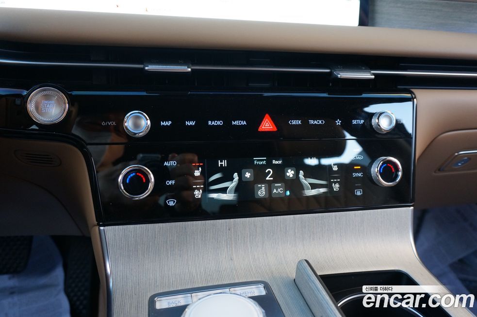 Genesis G80 2025