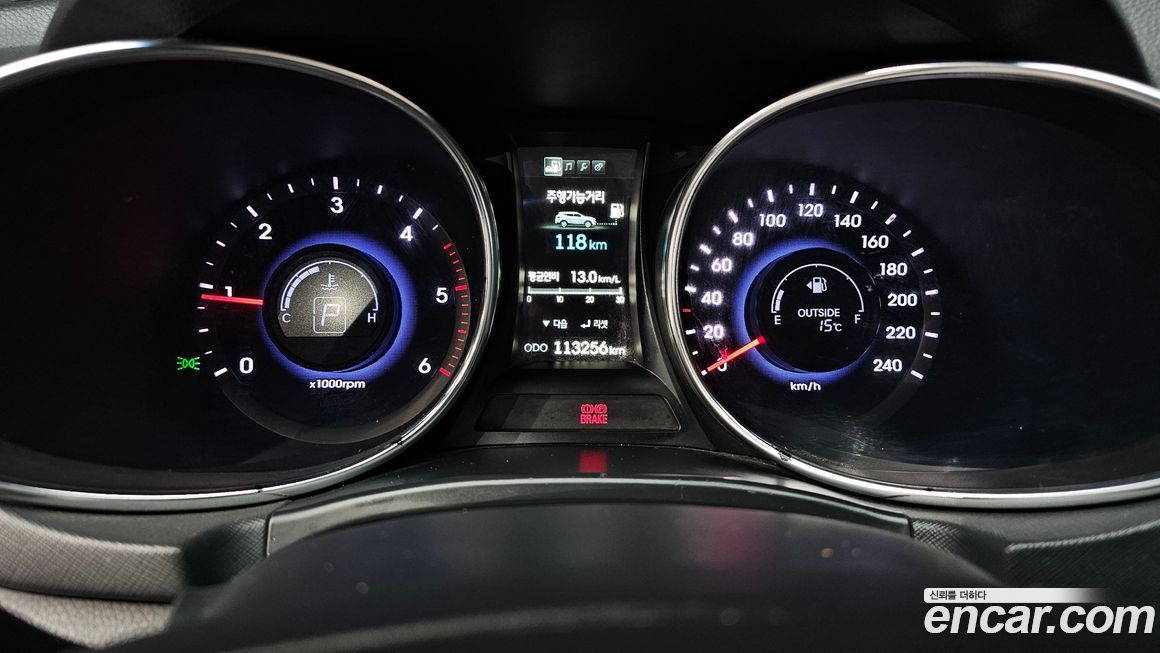 Hyundai Santafe 2015