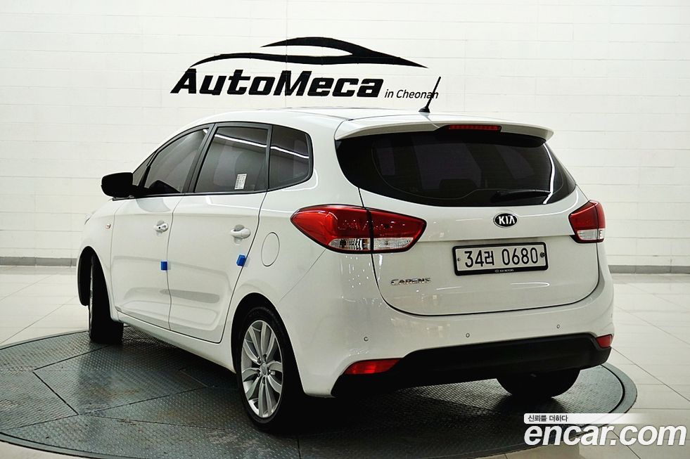 Kia Carens 2016