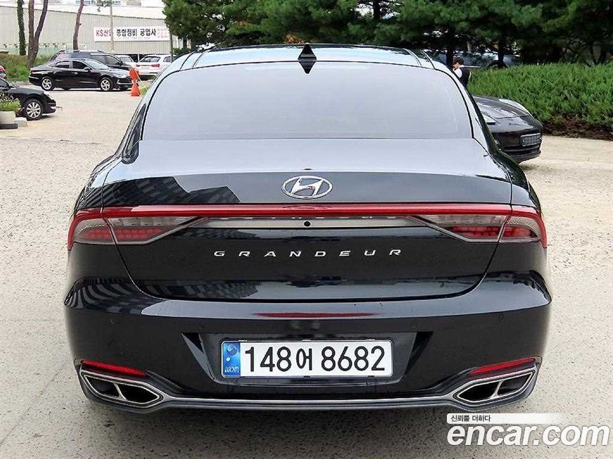 Hyundai Grandeur 2020