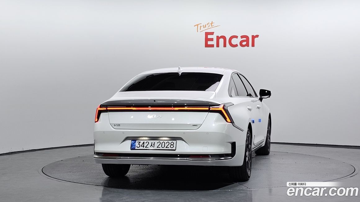 Kia K8 2025