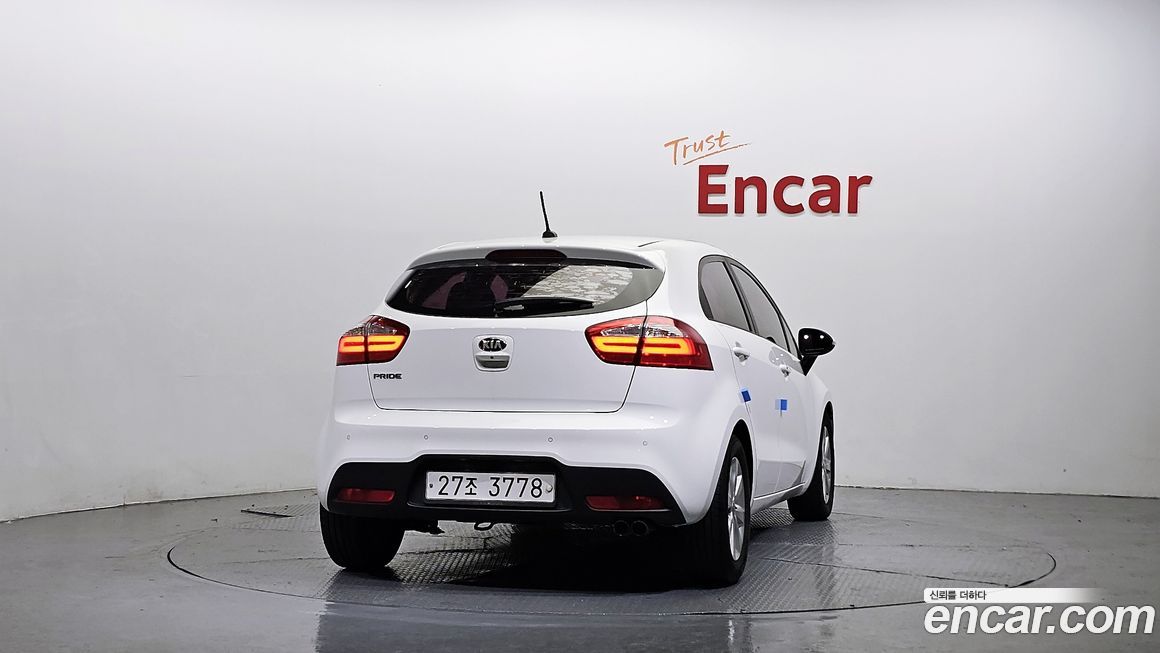 Kia pride 2014