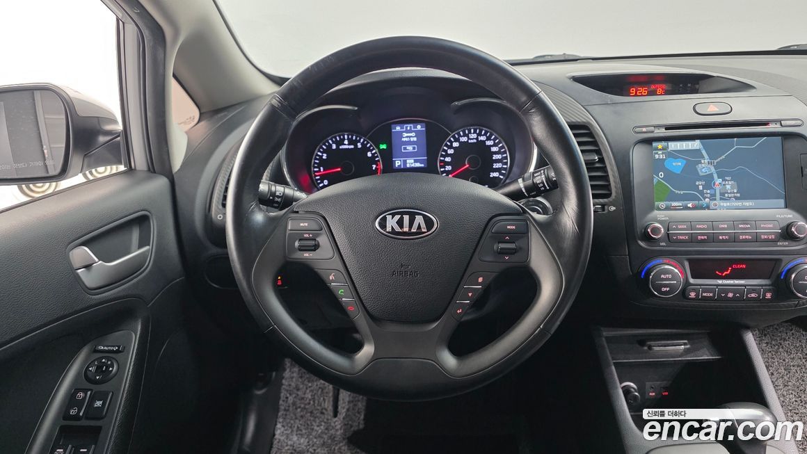 Kia K3 2013