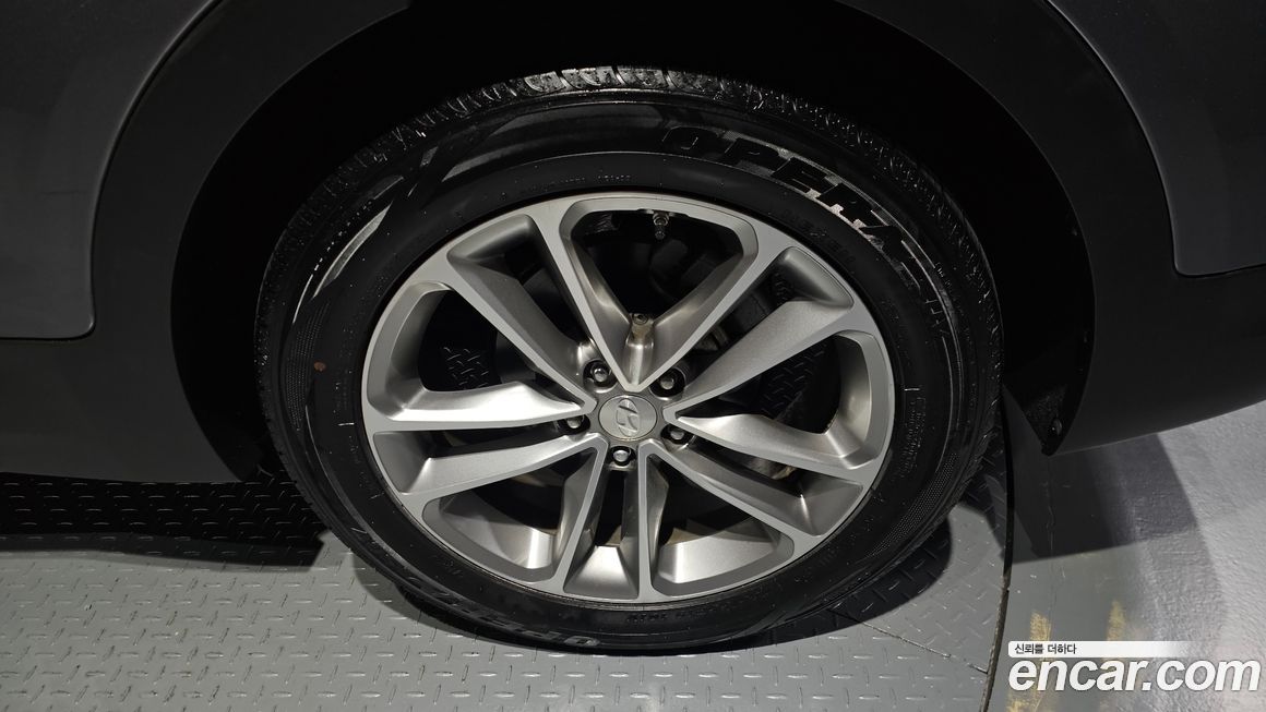 Hyundai Santafe 2016