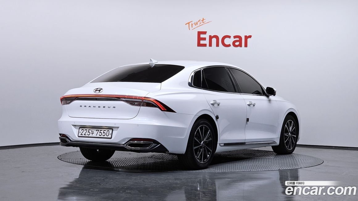 Hyundai Grandeur 2020