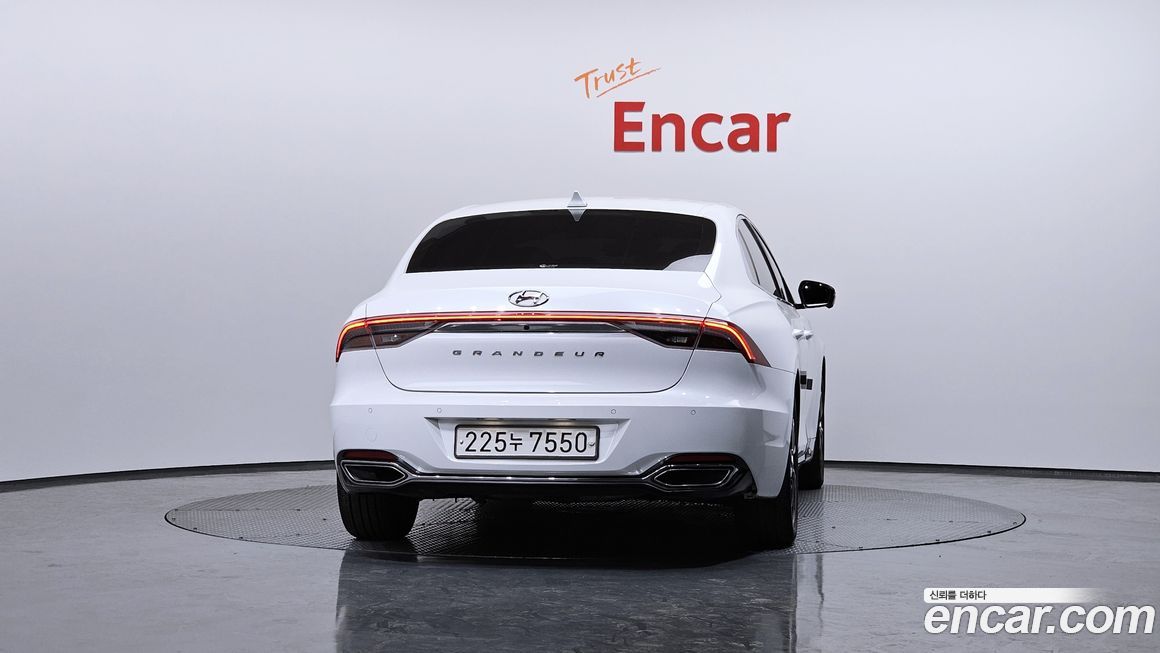 Hyundai Grandeur 2020