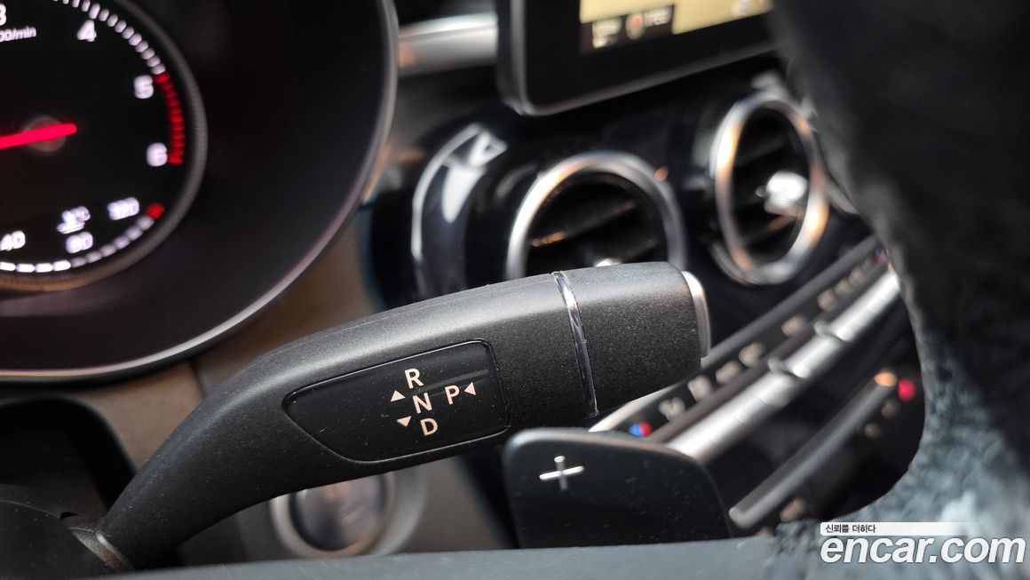 Mercedes-Benz C-Class 2016