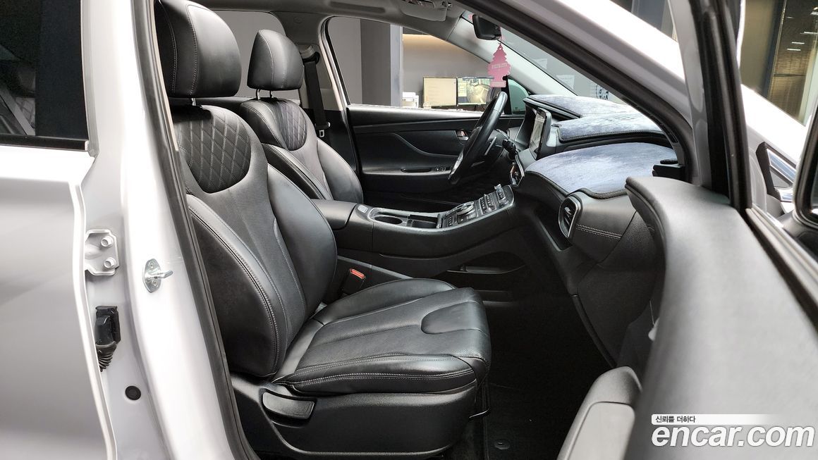 Hyundai Santafe 2022