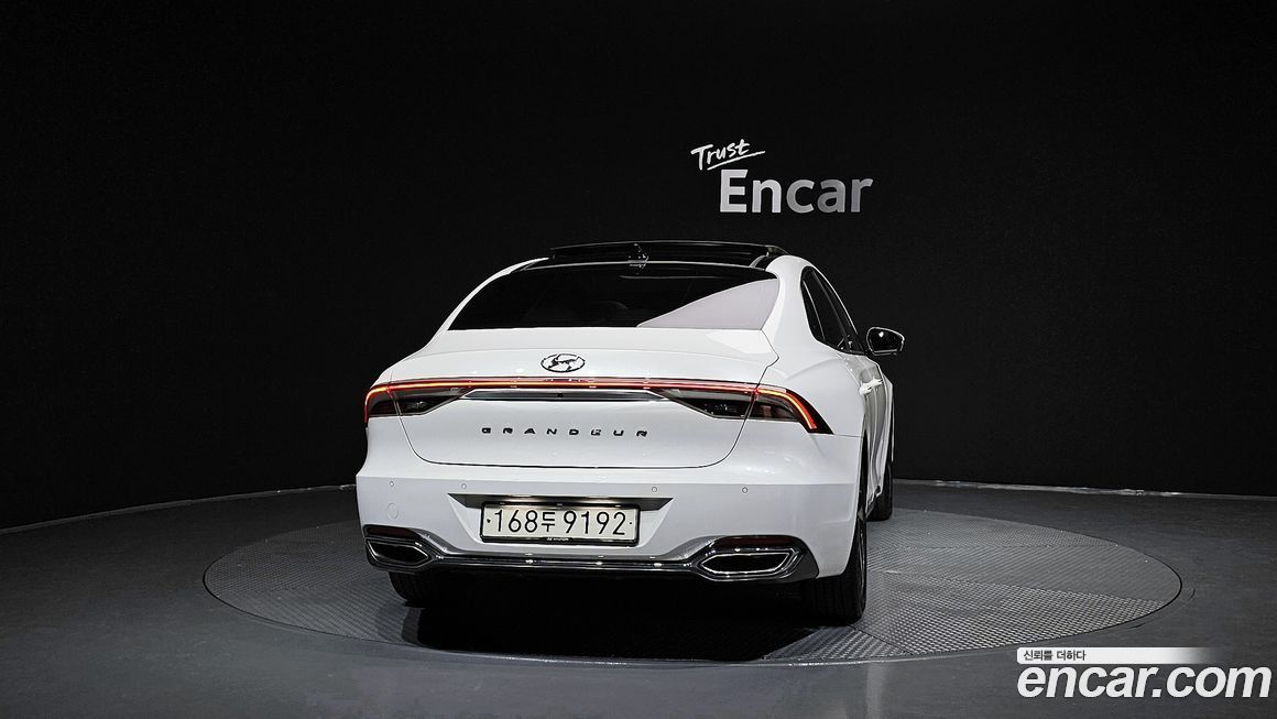 Hyundai Grandeur 2022