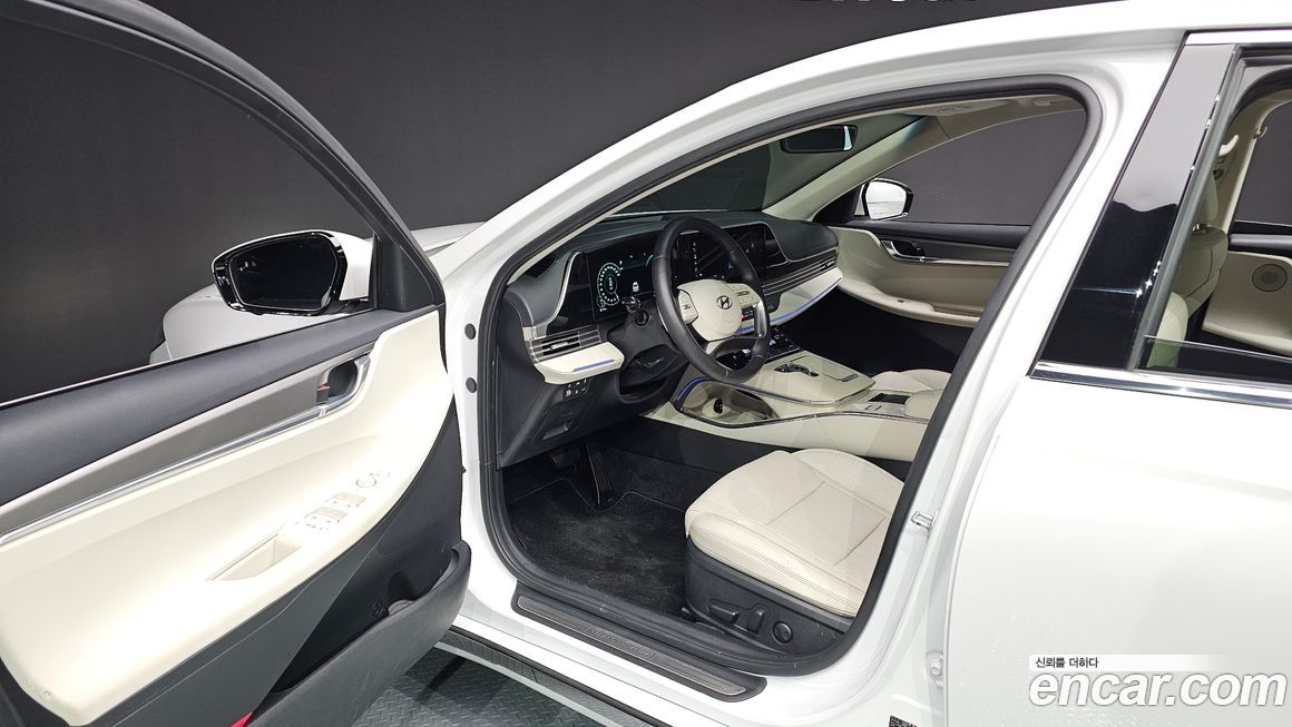 Hyundai Grandeur 2022