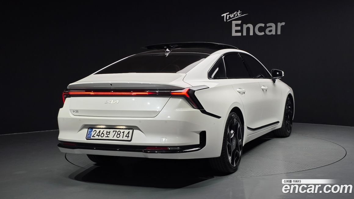 Kia K8 2025