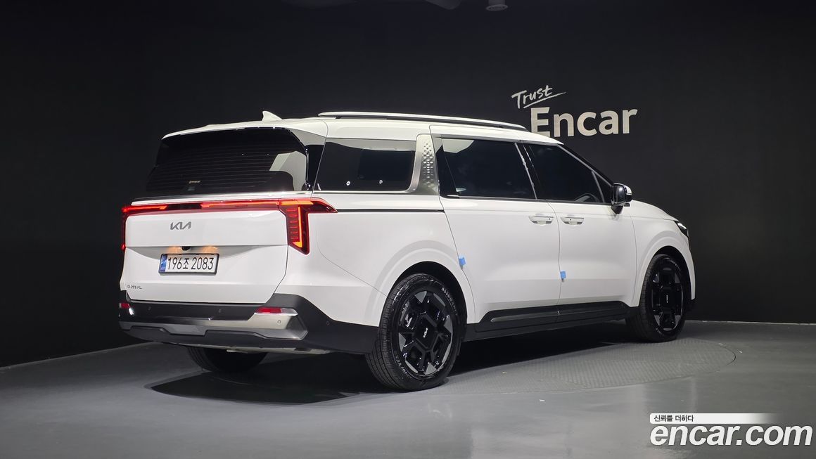 Kia Canival 2025
