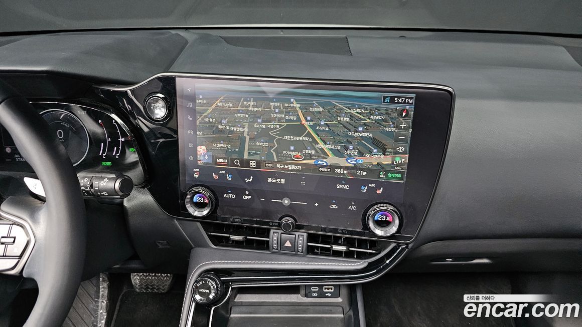 Lexus NX 2024