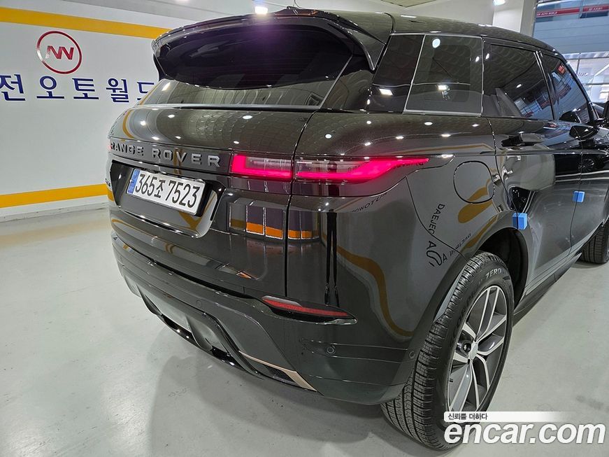 Land Rover Range Rover Evoque 2024