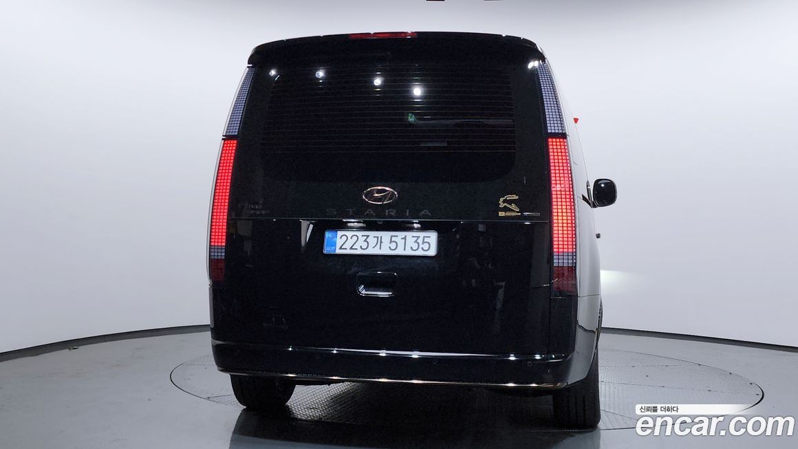 Hyundai Staria 2023