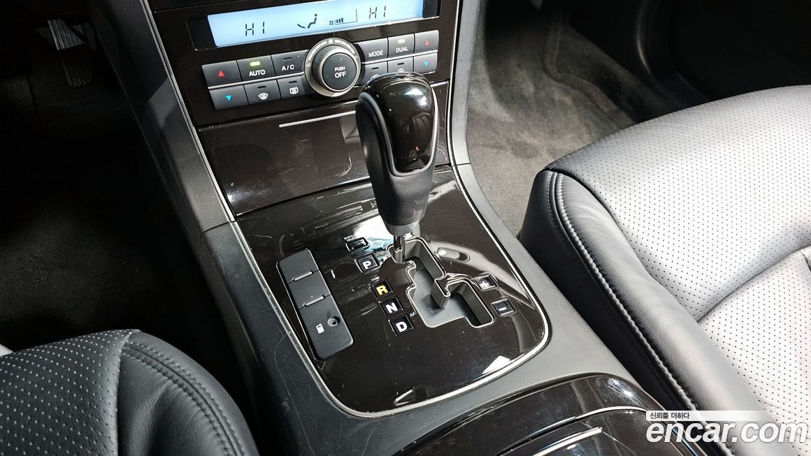 Kia OPIRUS 2008